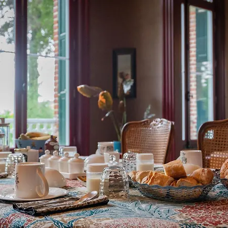 Mille Et Feuilles B&B